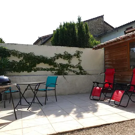 Gite Rural La Maison Mauve Ventouse Exterior foto